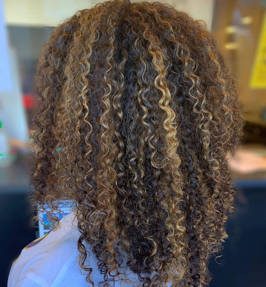 Effortless Glow Hand Painted Hair, image by @colorbriehappy on Instagram