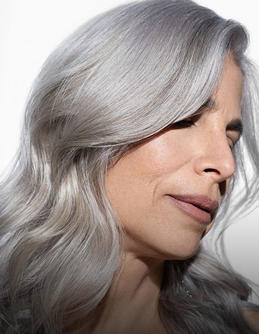 Female with HydraGloss Level 10 Hair in Landing Page Benefits 4 Image